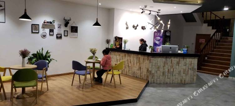 泗水艾格假日酒店图片