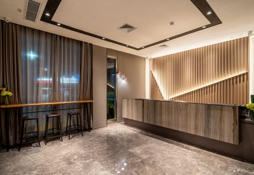 Homeinn Selected Hotel (Xiamen Zhongshan Road Pedestrian Street) Hotel Overview