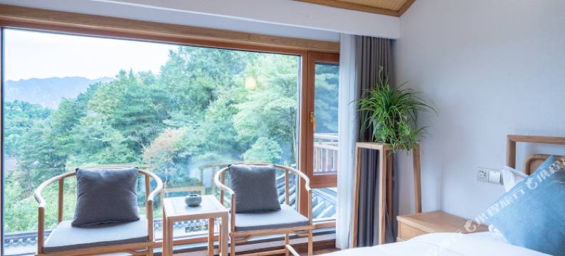 花筑·常品山居民宿(九华山上肉身宝殿店)图片