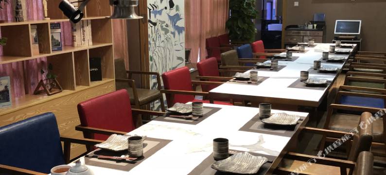 漫亦酒店(美苑路海工商学院店)图片