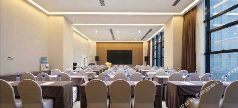 橘木·悦庭酒店(西安市青少年中心市图书馆地铁站店)图片