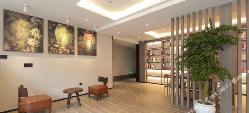 如家酒店(武汉光谷大道金融港北地铁站店)图片