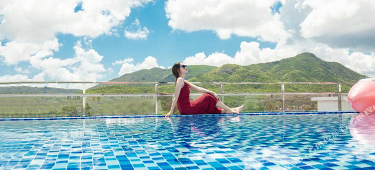 云朵民宿(三亚亚龙湾热带天堂森林公园店)图片