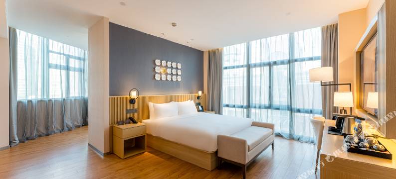 桔子水晶上海外滩四川北路酒店图片