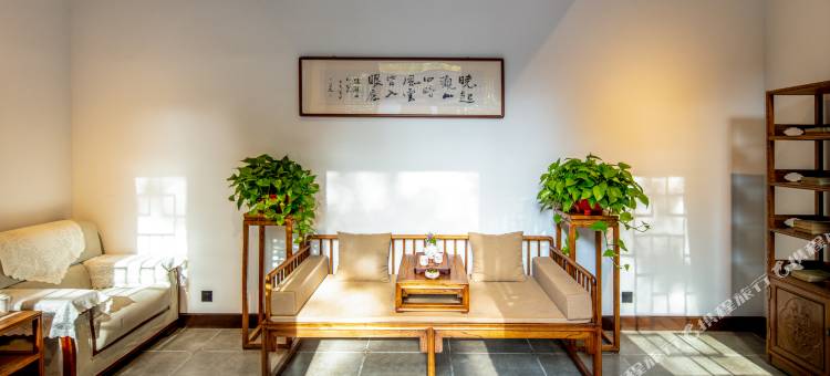 五台山观山晓筑客栈图片