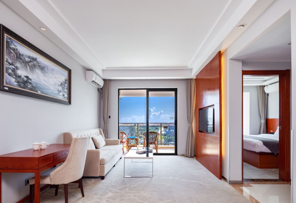 Space Coconut Bay Hotel over view