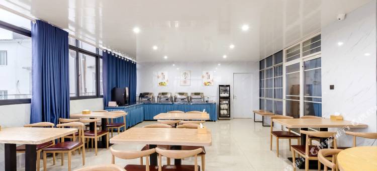 骏怡连锁酒店(淮滨移动大厦店)图片