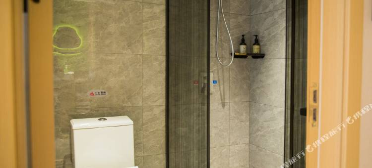 盐城雅逅轻奢酒店(市政府金鹰聚龙湖店)图片