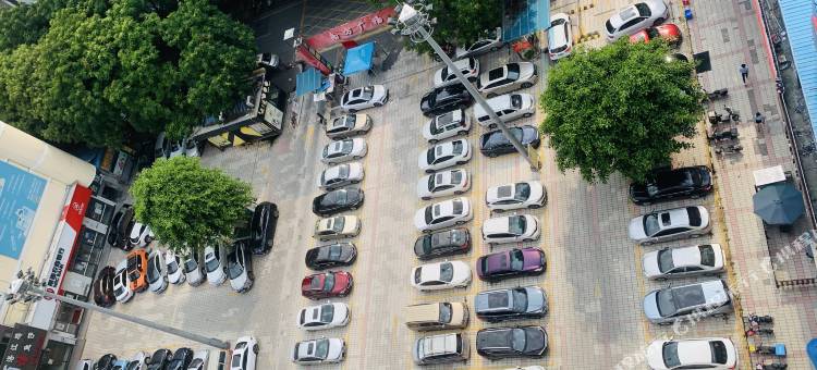 7天酒店(佛山黄岐金铂天地嘉洲广场店)图片