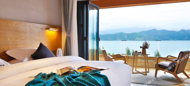 泸沽湖清尘·竹汐S湾湖景美宿图片