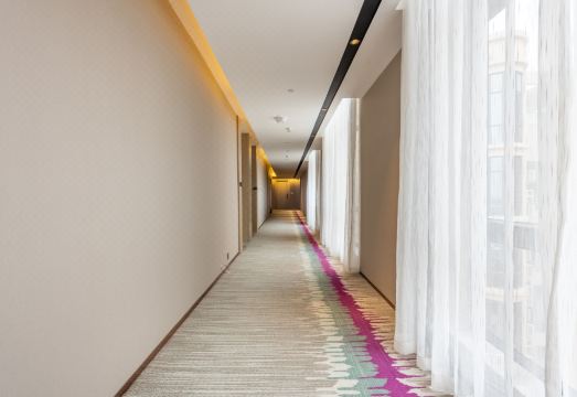 Lavande Hotel (Sihui High-tech Development Zone Dawang Plaza) Hotel Overview