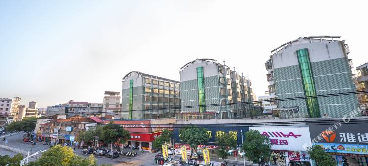 瑞金欢鹏电竞民宿图片