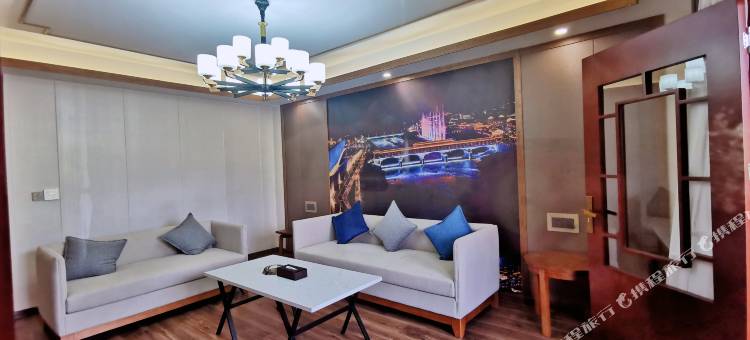 巴山大峡谷云顶森林度假酒店图片