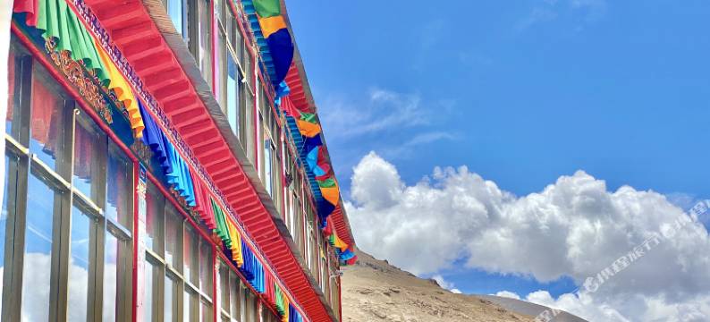 尼玛县当惹雍措湖景宾馆图片