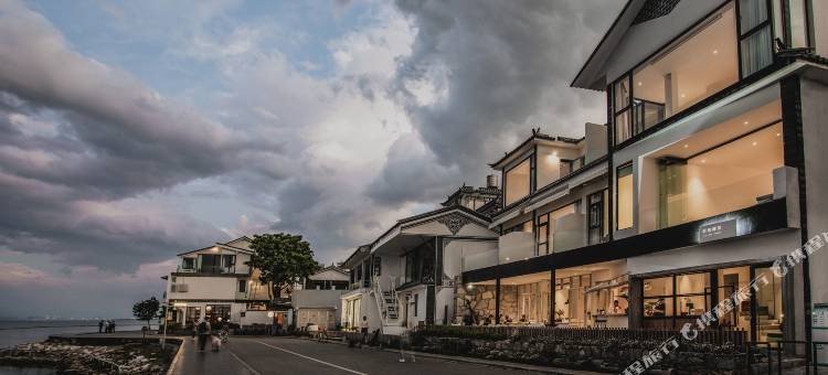 大理洱海娜里海景度假民宿(洱海S湾中心店)图片