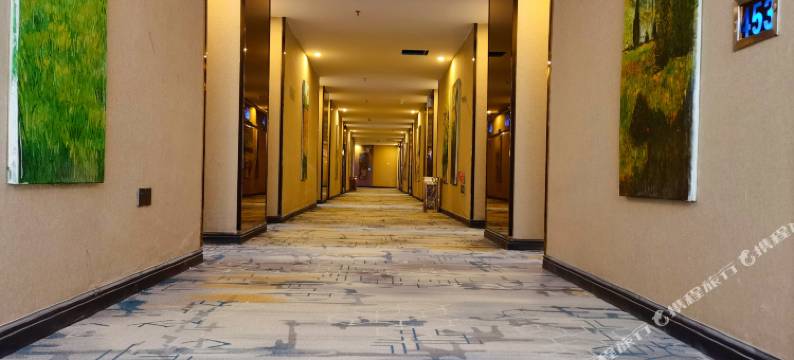 东仕酒店(火炬张家边店)图片