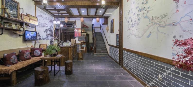 张家界山外山客栈(武陵源森林公园东门店)图片