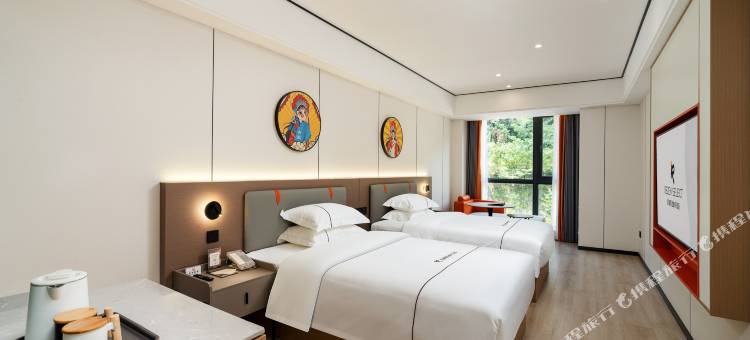 星瀚丽呈睿轩酒店(重庆万州机场店)图片