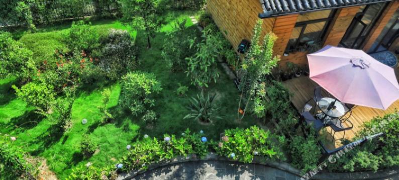 腾冲木下三十六号民宿图片