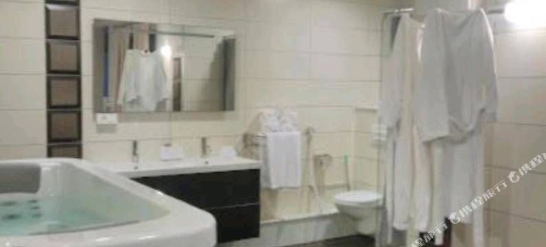 提希拉亚酒店(Hotel Raya Tichy)图片