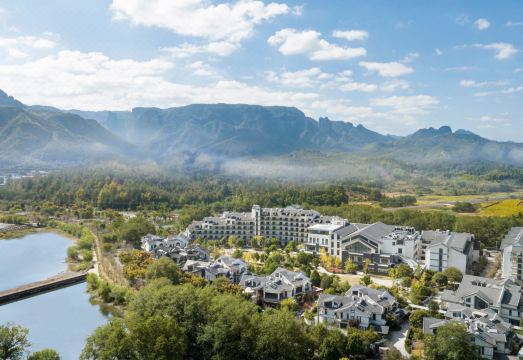 台州神仙居希尔顿逸林酒店外景图