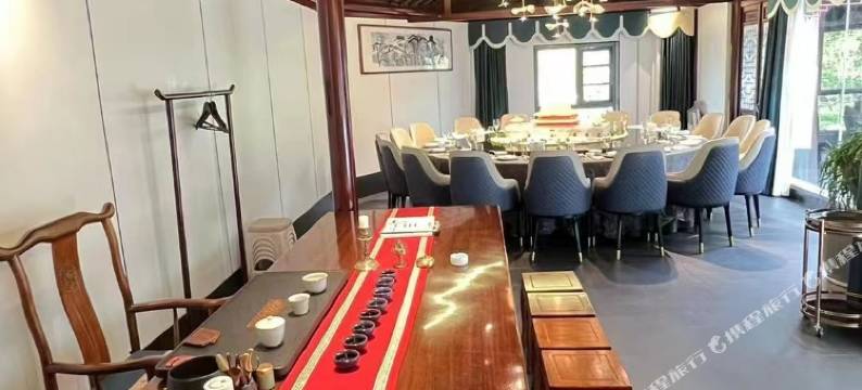 麗柏国际酒店(高安站店)图片