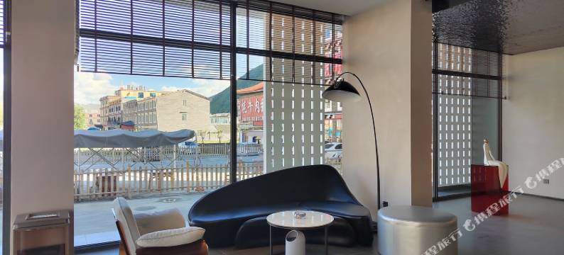 云天梦境酒店(康定新都桥店)图片