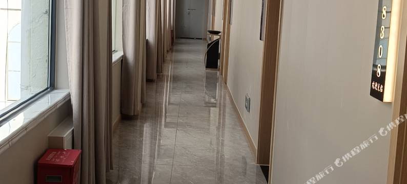 丁青县吉祥宫酒店图片