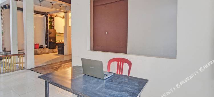 OYO 92964 宿费99(OYO 92964 Kost 99)图片