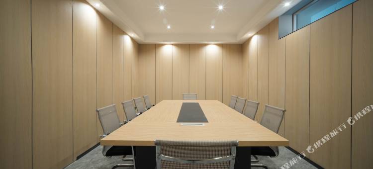 自贡华城酒店(华商国际城店)图片