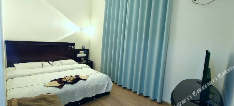 宾川皇家酒店图片