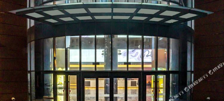 艺龙酒店(廊坊高铁站安次万达店)图片