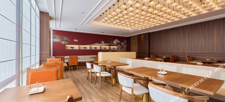 摩亚特酒店(宁波火车站店)图片