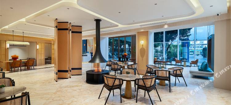 昆明火车站智选假日酒店图片