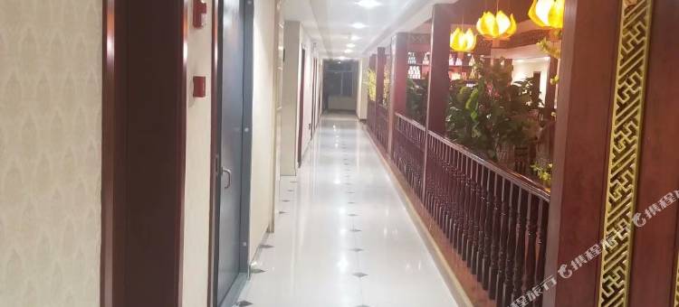 玉树香德尼玛大酒店图片