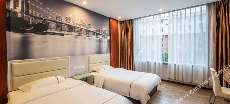 达州绿洲大酒店(城市中心广场三圣宫美食文化街店)图片