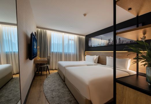 Park Hotel (Shanghai Global Harbor) Hotel Overview