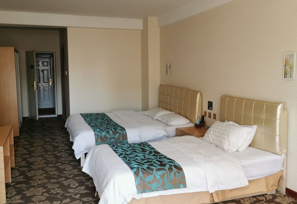 HULUNBEIERJIAYUANBINGUANHotel Overview