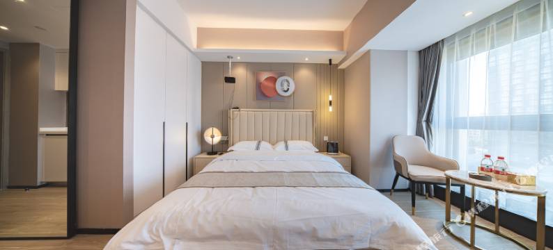 乐8连锁酒店(深圳荷坳坳背地铁站店)图片