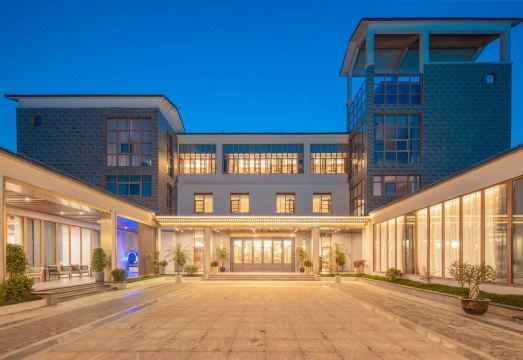 Floral Lux Hotel·Mangu Manxin hot spring hotel in Nanjing over view