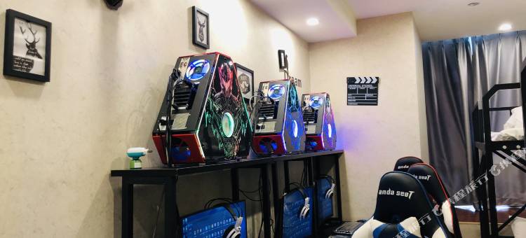 艾萨拉电竞民宿(白龙路地铁站香博店)图片