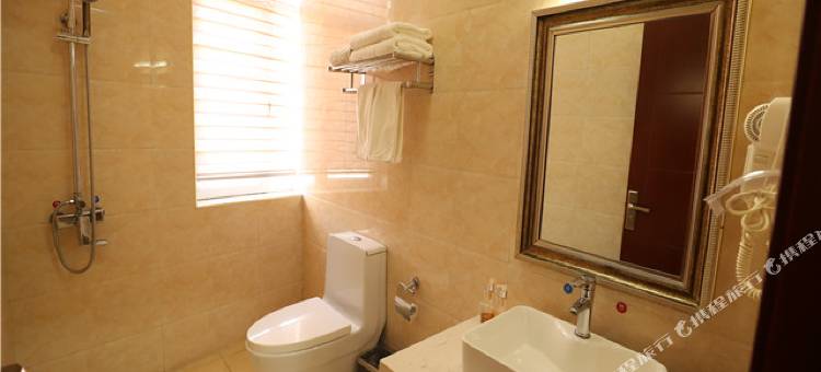 柏曼酒店(张掖山丹店)图片