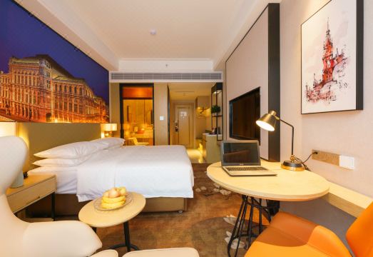 Vienna International Hotel(Ninzhou Dibao Plaza) Hotel Overview