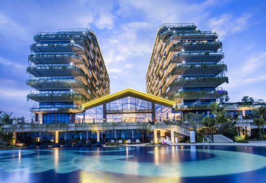 Forest City Golf HotelHotel Overview