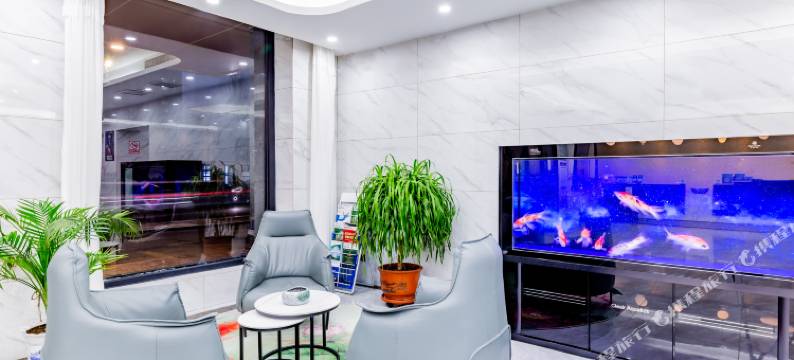 众鑫酒店(呼和浩特火车站新华广场地铁站店)图片