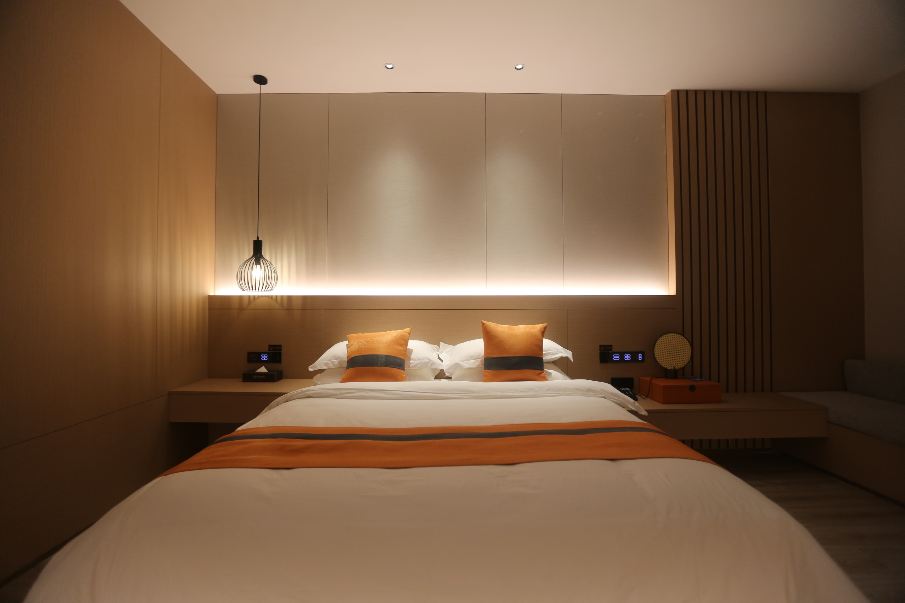 Buck Wheat Hotel Over view