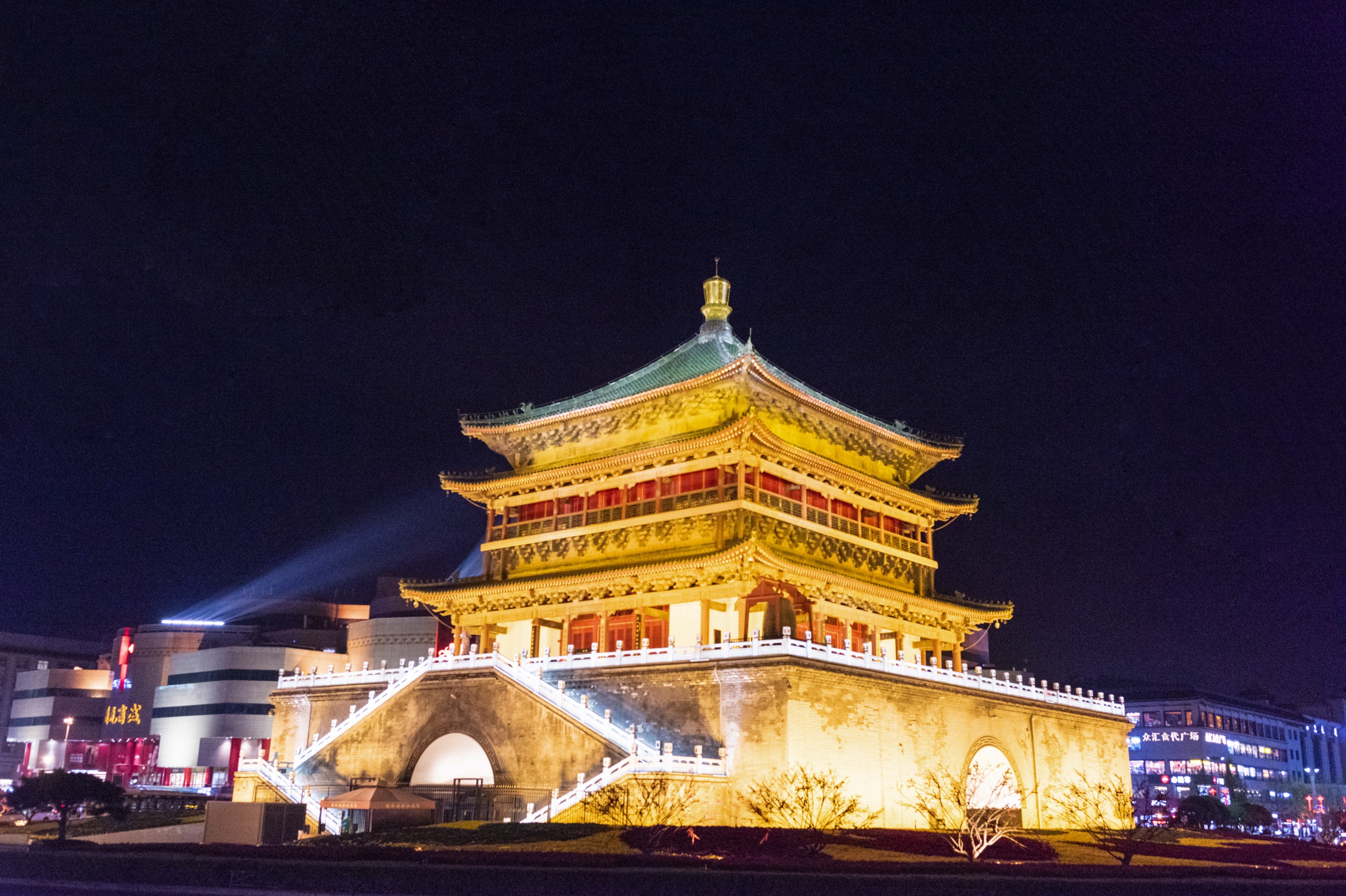Tooyo Hotel (Xi'an Bell Tower and Drum Tower Huimin Street)Over view