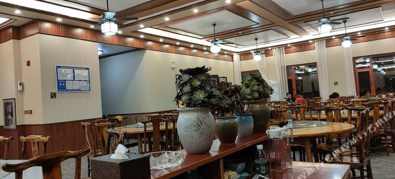 武宁悦山居酒店图片