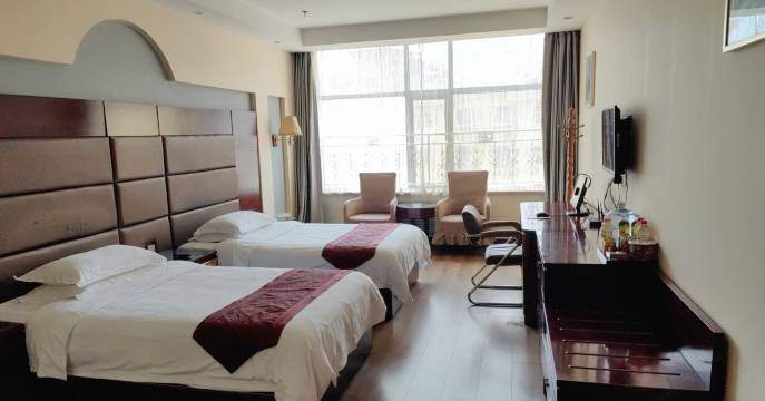 志丹宏源大酒店