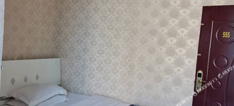 毕节坡头车旅馆图片